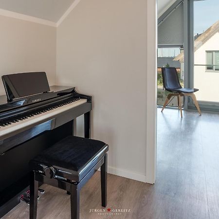 Ostsee - Reetdachhaus Nr 7 "Haddock" Im Strand Resort 하일리겐하펜 외부 사진