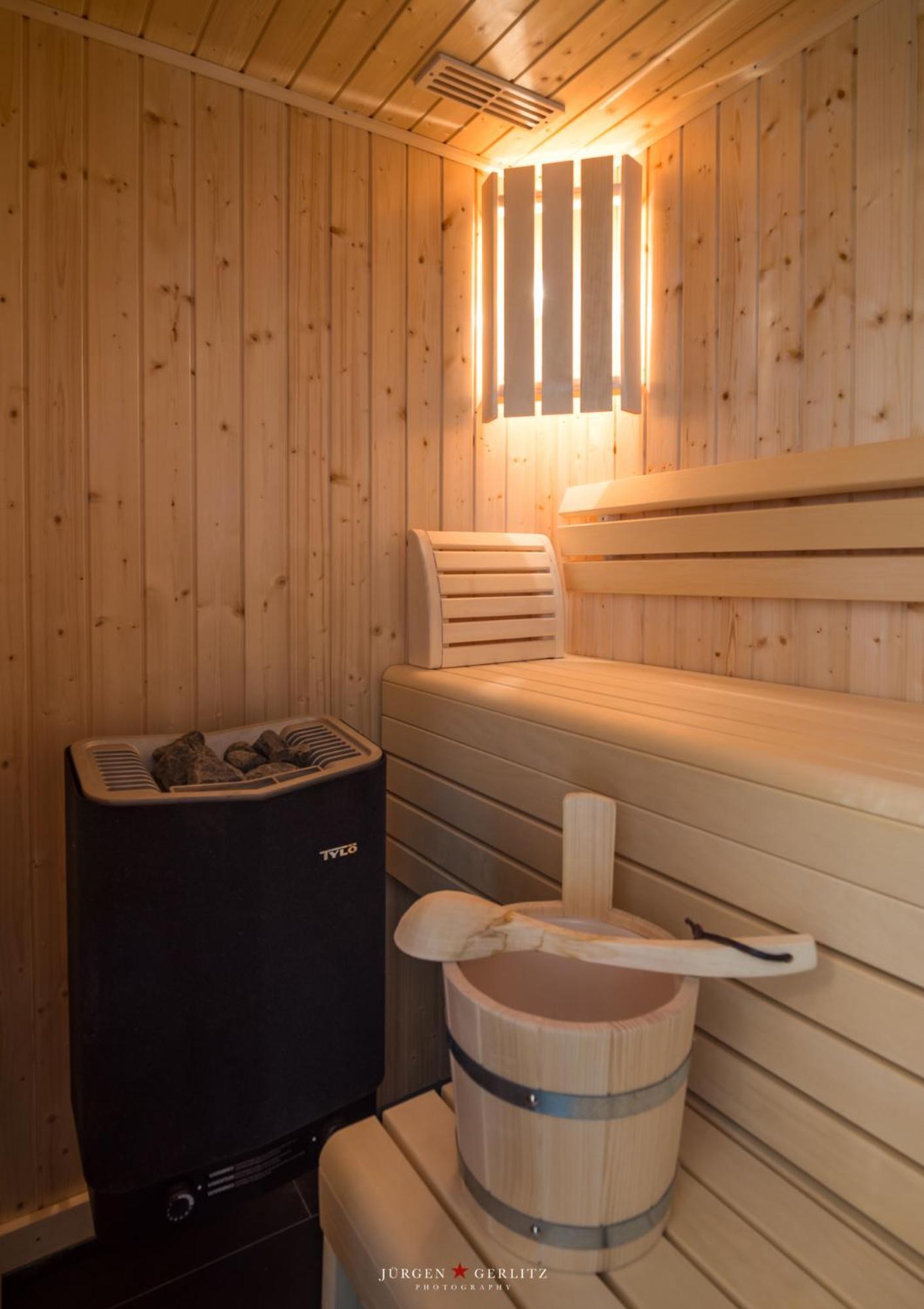 Ostsee - Reetdachhaus Nr 7 "Haddock" Im Strand Resort 하일리겐하펜 외부 사진